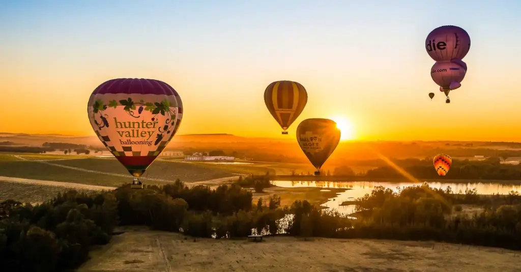 [EXD00177] Hunter Valley by Air for 2 – The Ultimate Couples Experience (4 Nights)